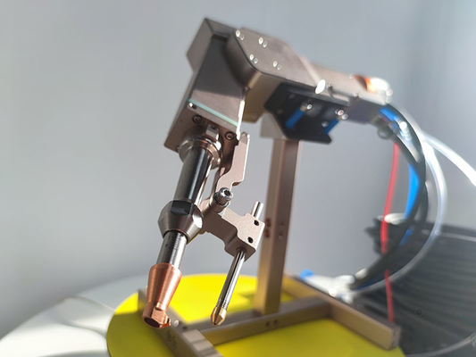 Good price Customized Fiber Laser Welding Head High Speed Red Guide Beam Positioning online